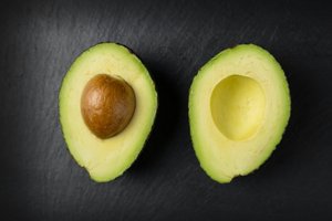 Ist Avocado gesund? Alles über die fetthaltige Superfrucht lernen